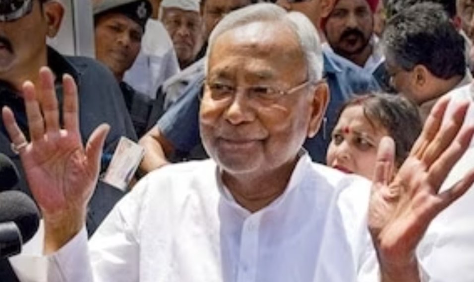 बिहार को विशेष दर्जा देने की मांग का कैबिनेट से प्रस्ताव पारित